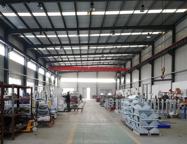 成品油下裝鶴管的特點(diǎn)是什么?(圖1) 車間