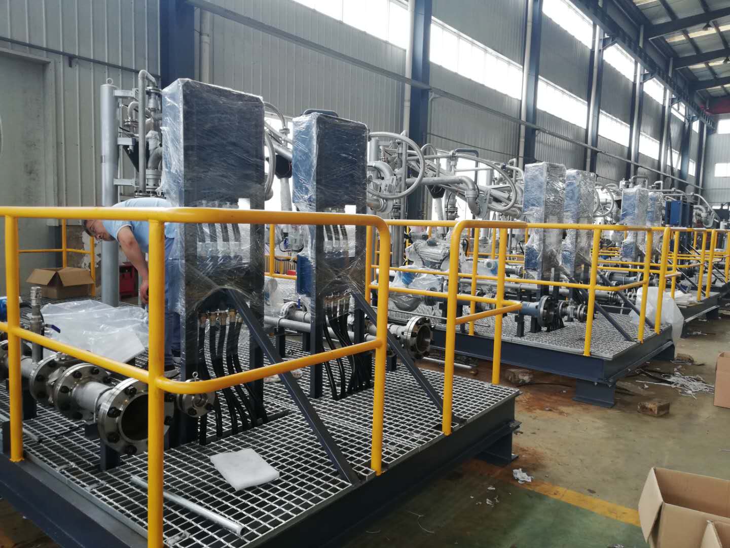 頂部裝車系統(tǒng)(圖4) 頂部裝車系統(tǒng)(圖4)